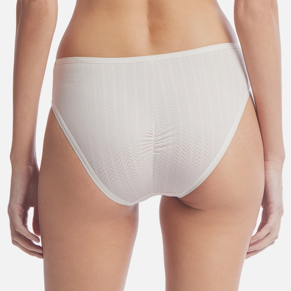 Hanky Panky Women's Movecalm Ruched Back Briefs, Large NWT - Picture 3 of 4